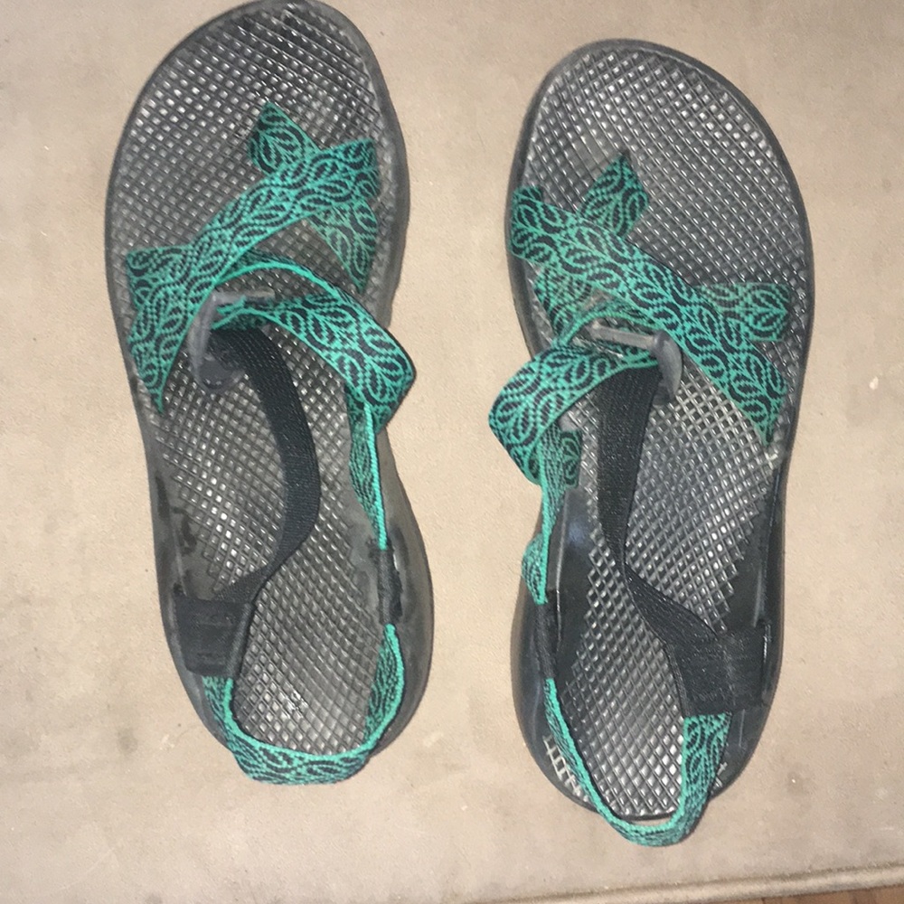 brand new chacos